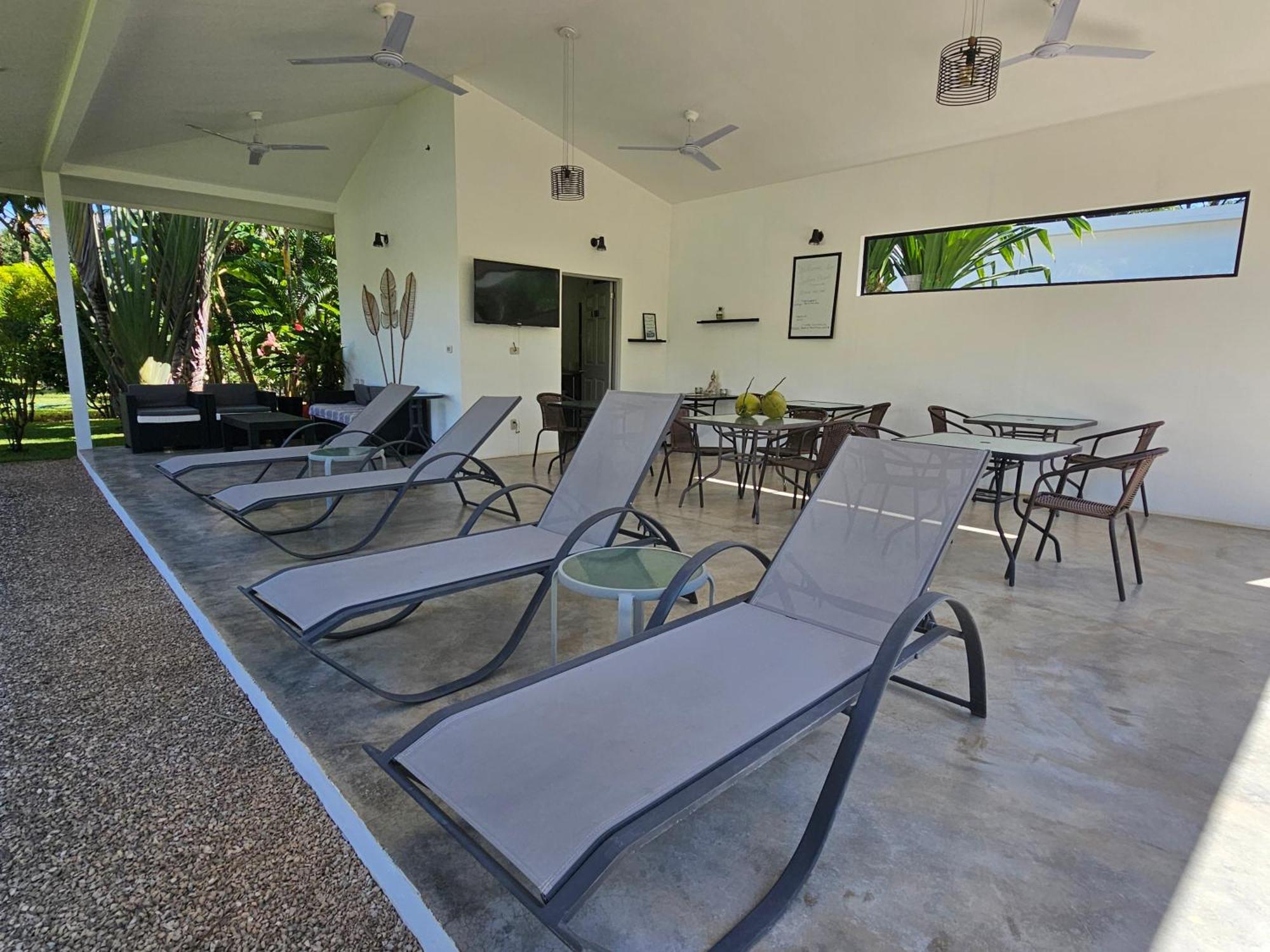 Seahorse Resort Tamarindo Exterior photo